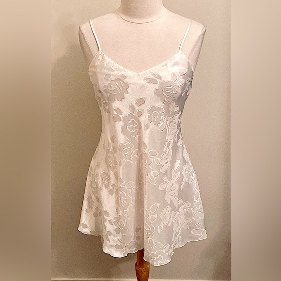 Victoria's Secret Other - Victoria’s Secret Gold Label Floral S Romantic Coquette Crisscross Bow Lingerie